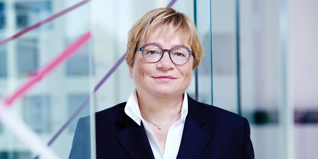 Prof Dr Martina Schraudner is Chair for Gender and Diversity in Technology and Product Development at the Technical University of Berlin and Scientific Director and founder of the Fraunhofer Center for Responsible Research and Innovation.