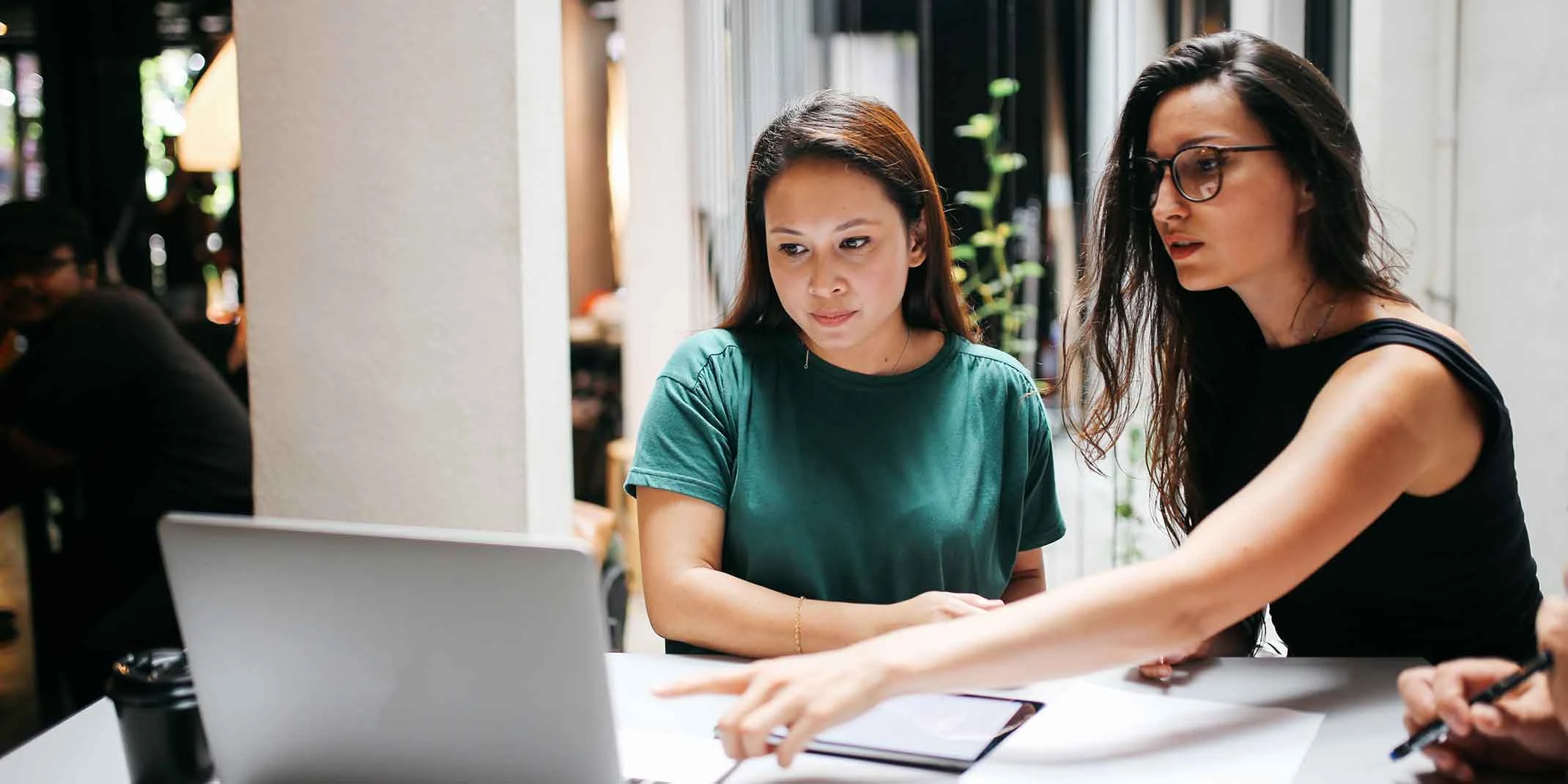 women collaborating