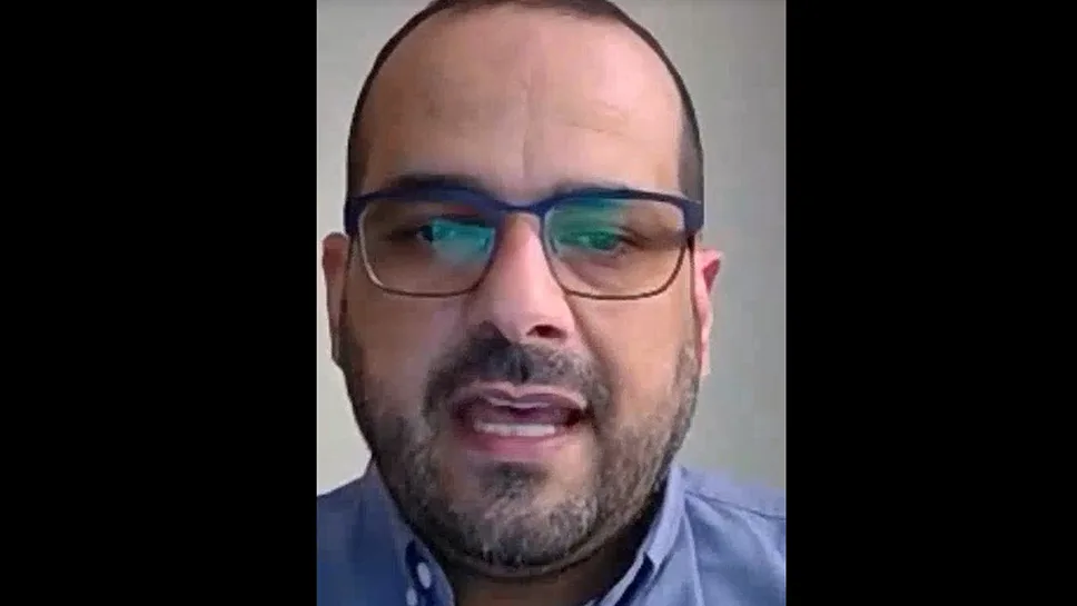 Shadi Adnan Alshdaifait speaking to the camera