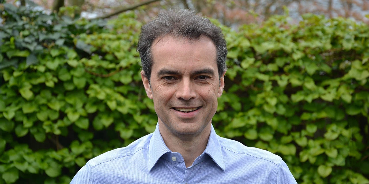 Joris van Rossum, PhD, is Program Director of STM Solutions and a former Elsevier colleague. 