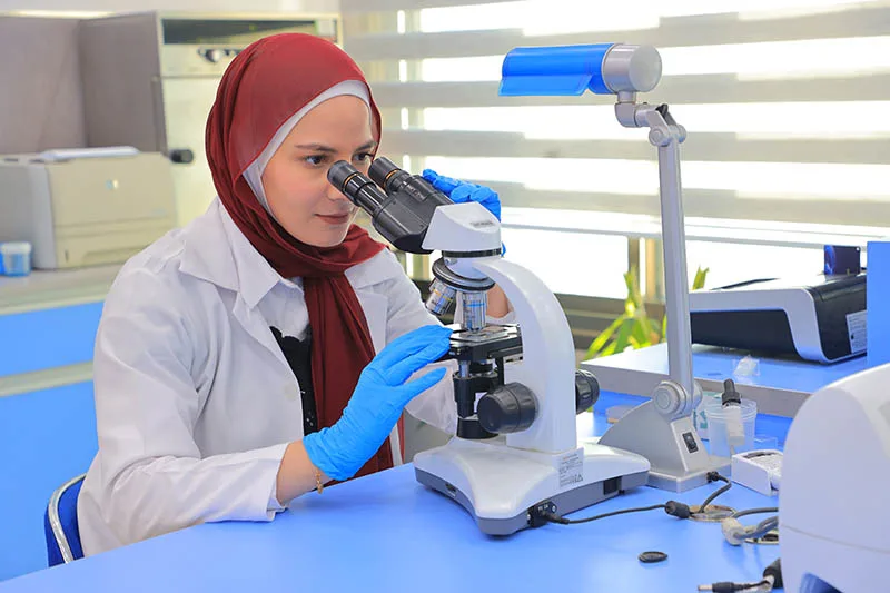Dr Haneen Dwilbin in her lab at Palestine Ahliya University
