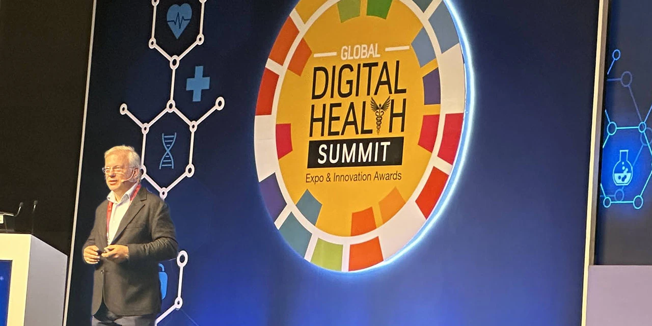 Elsevier Health President Dr Jan Herzhoff gives the keynote at the Global Digital Health Summit in Mumbai, India.