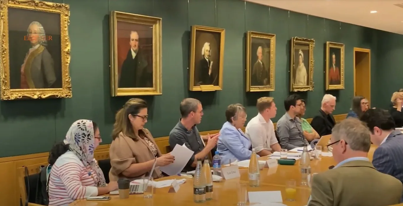 UK confidence in research roundtable with sense about science