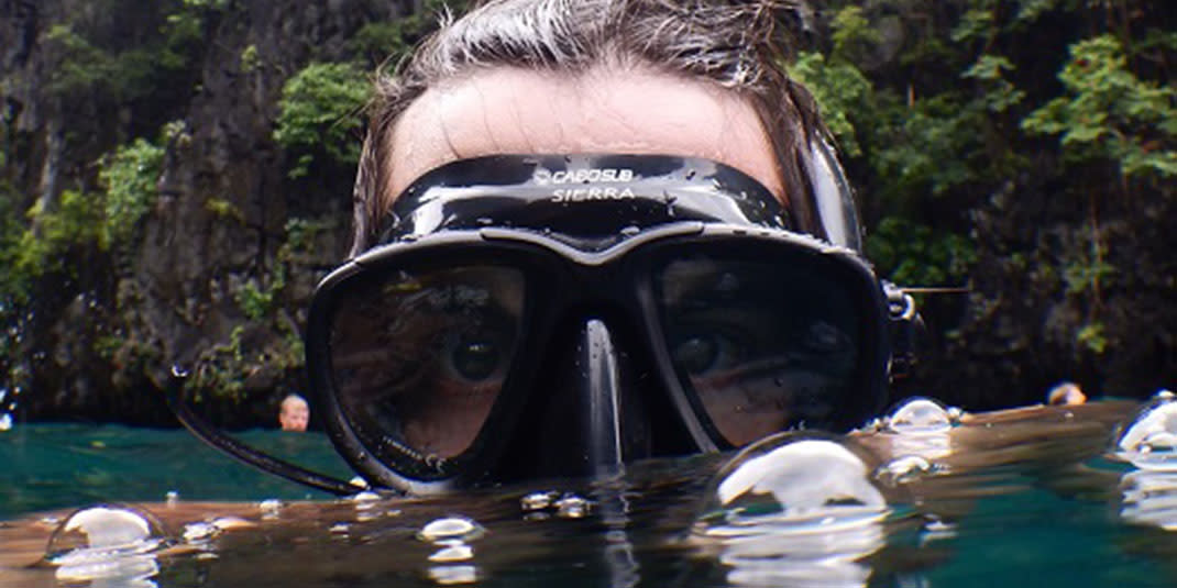 Underwater DeTrash -- Mask, goggles and lots of fishing line : r/DeTrashed