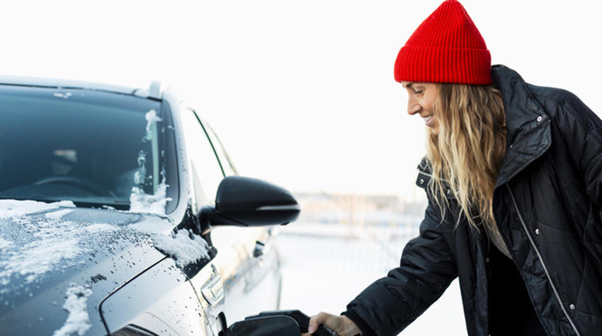 How cold weather impacts your EV’s range