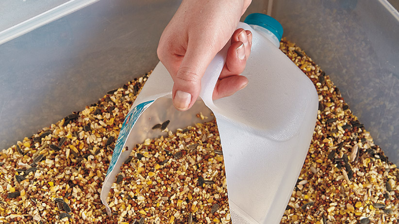 how to turn a milk jug into a scoop