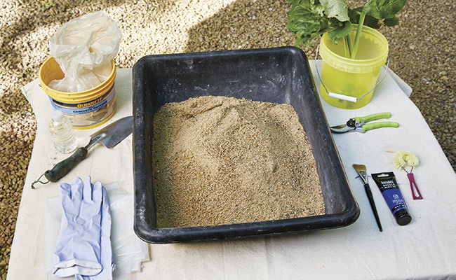 How to make a rhubarb leaf birdbath