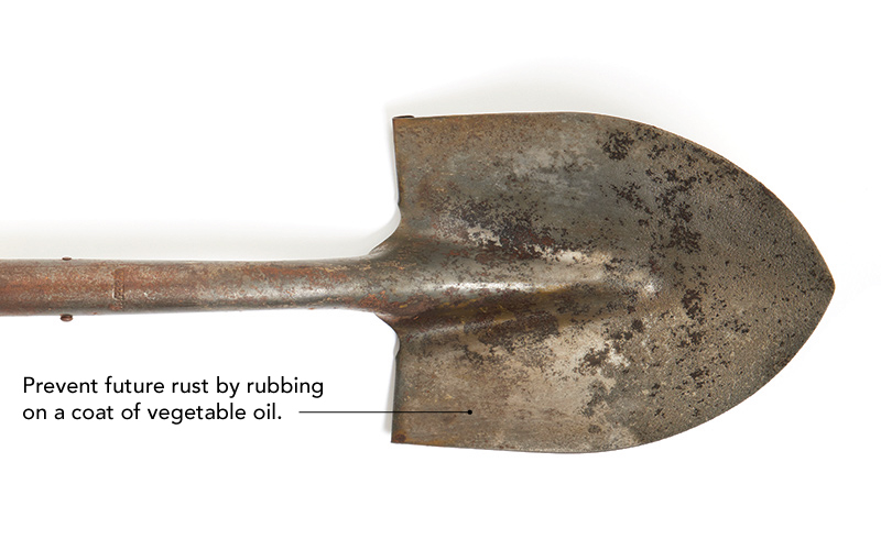 Rust removed from shovel