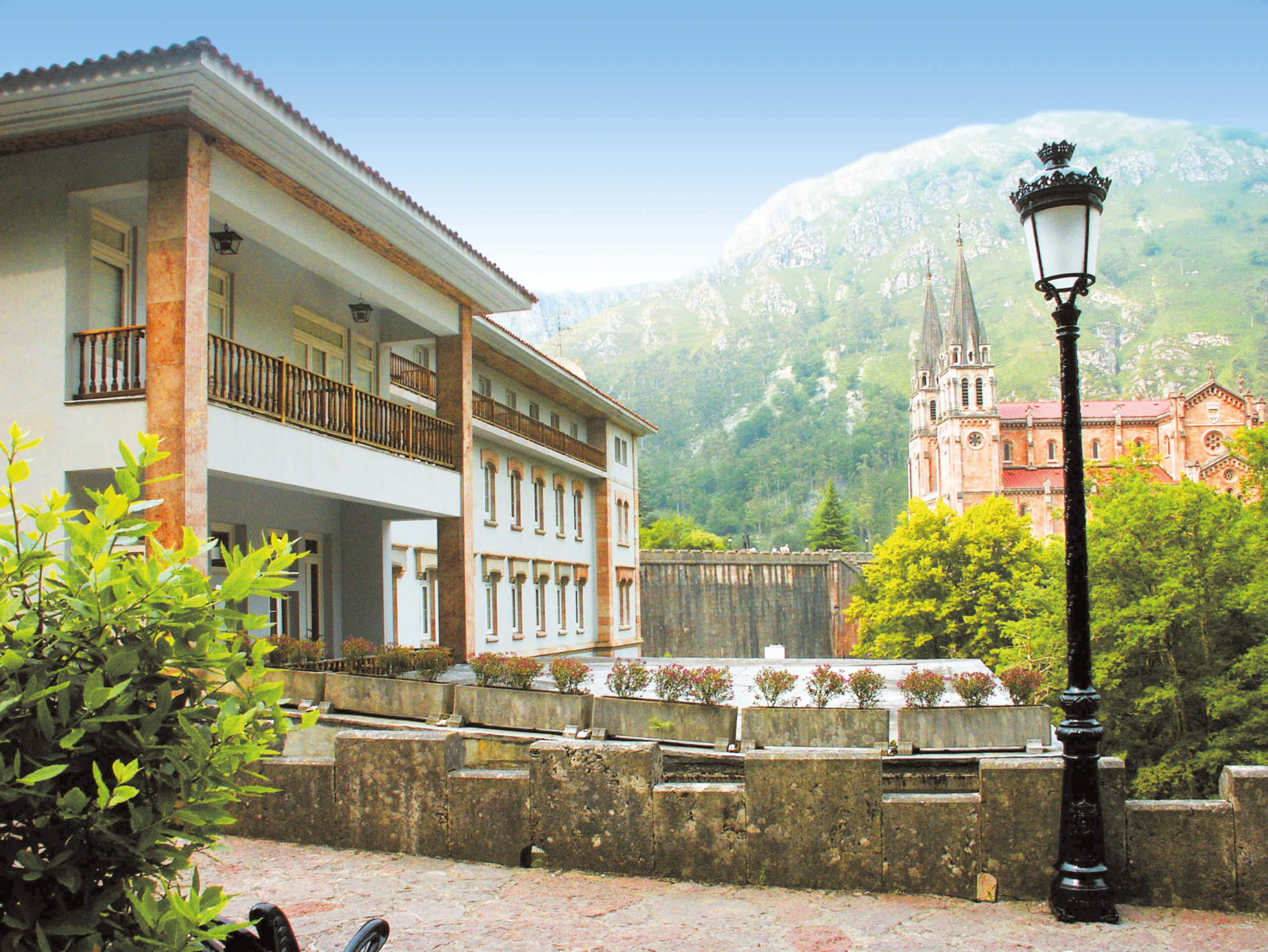 View of the Gran Hotel Pelayo, Covadonga
