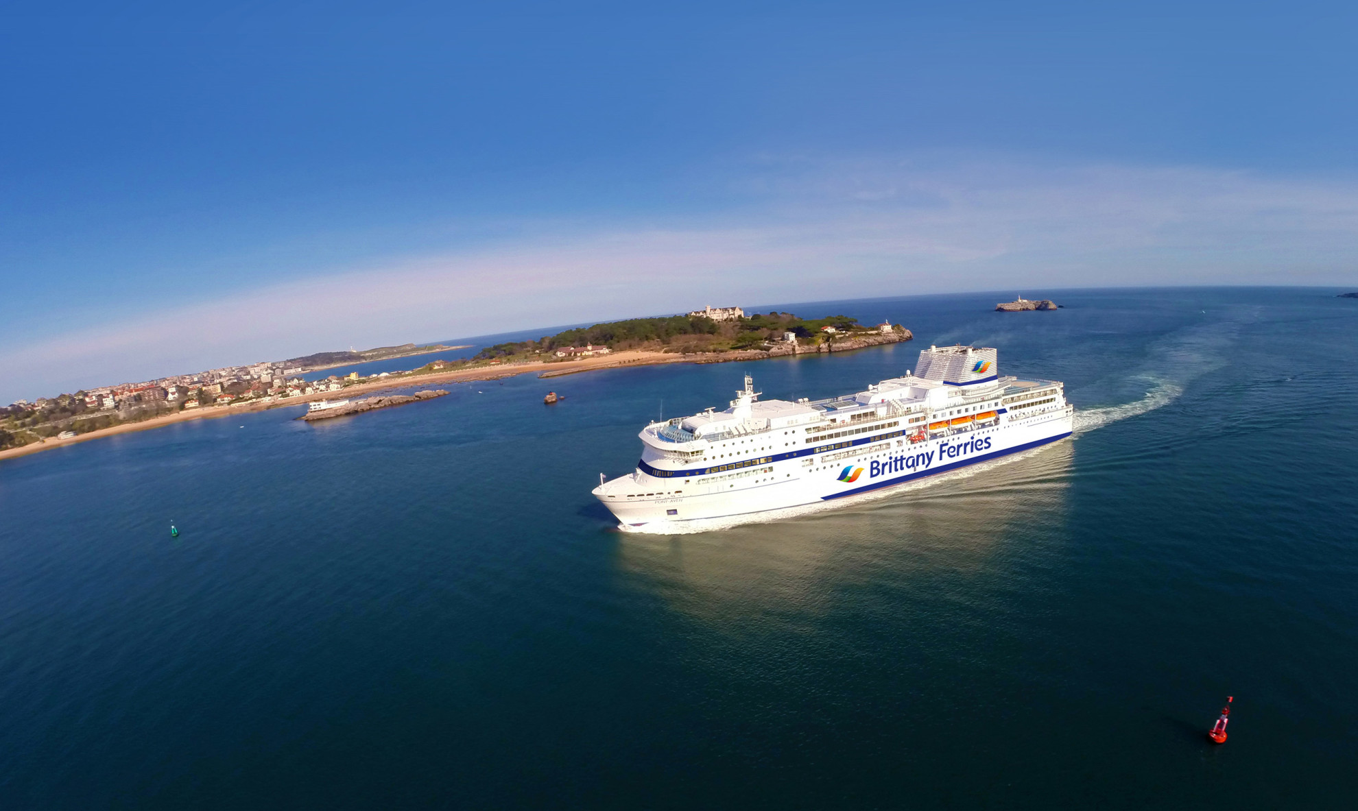 An aerial view of Pont-Aven sailing into Santander