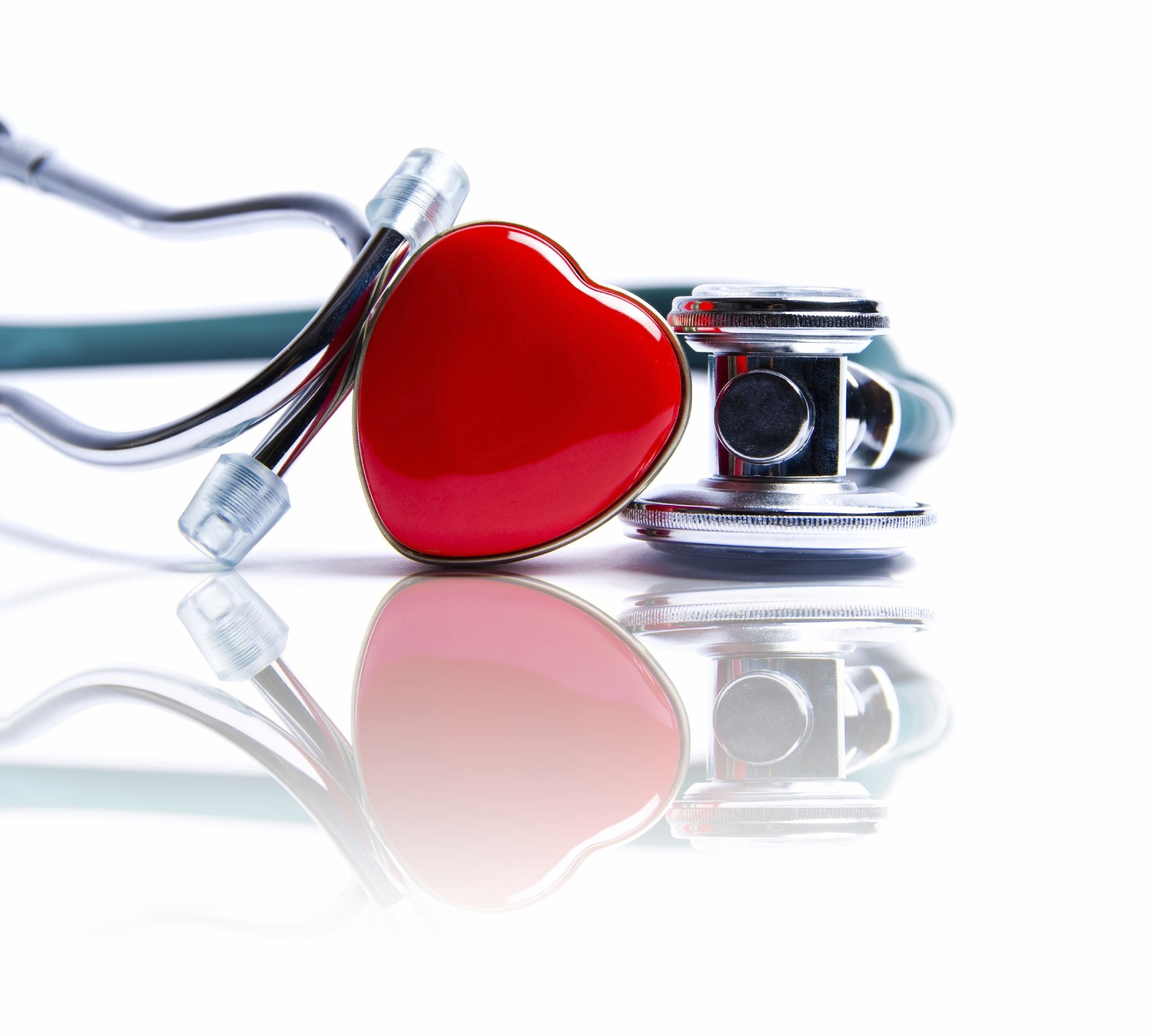 Image of stethoscope and heart with reflection