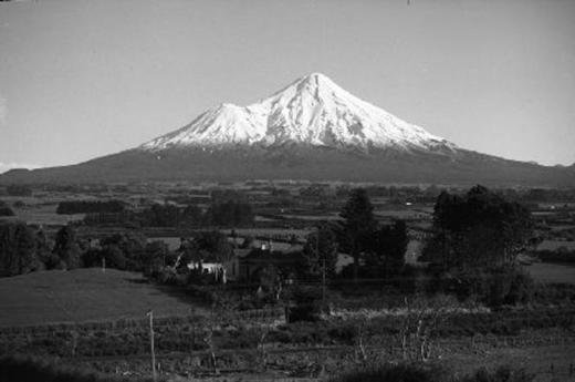 Black and white photo of a mountain.