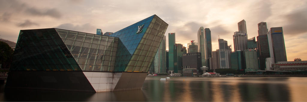 Floating Luxury for Louis Vuitton in Singapore