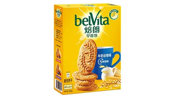 Box of Belvita biscuits in Chinese characters.