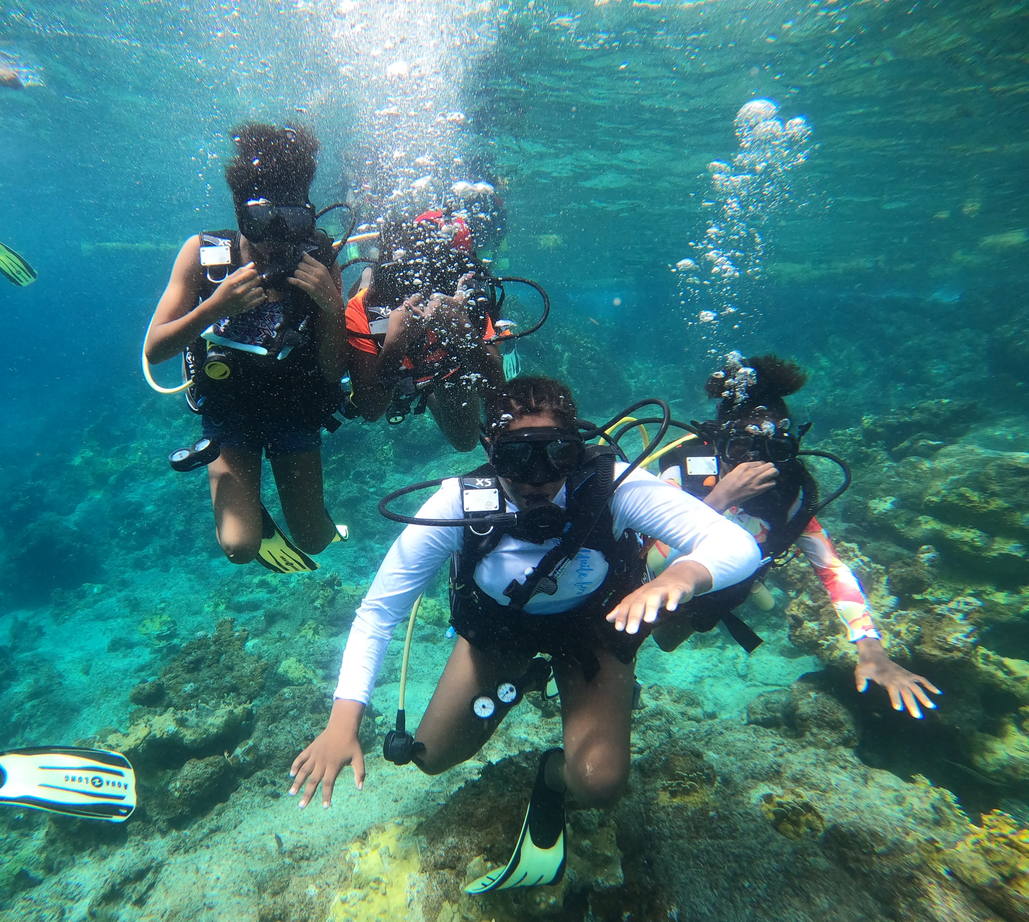 Inspiring next generation of conservationists divers original pic from Sunchasers scuba.JPG