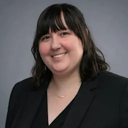 Author Calypso Hernandez