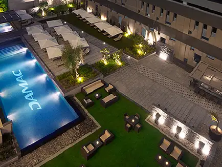 DAMAC Maison Cour Jardin-04