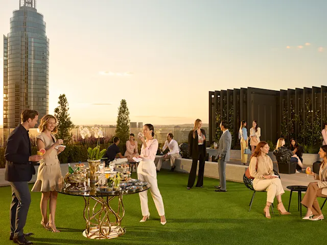 Soak up the sun in one of the three spacious terraces designed for landscaped gardens, glorious 360° vistas and ample outdoor space.
