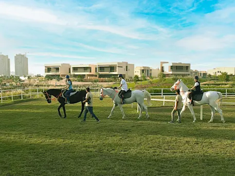 DAMAC Hills-Gallery-09