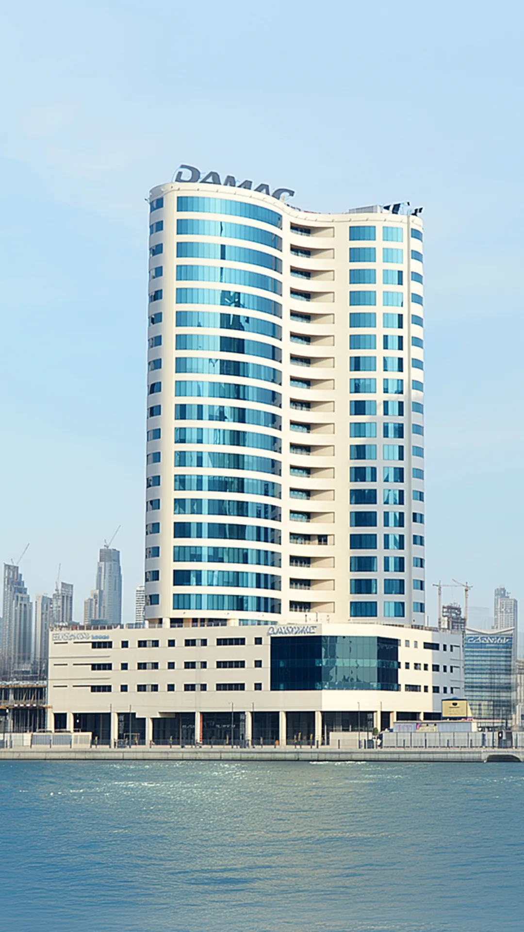 Business Tower-Homepage Hero 16x9