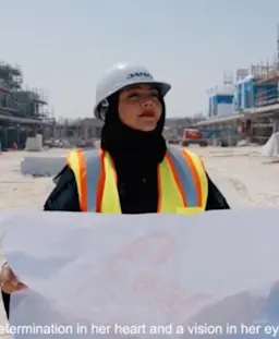 https://images.ctfassets.net/zoq5l15g49wj/6MHB45pah3mCMzgHZjfMZd/f50eb3a42ef4c8d001e961f2f03594cc/Emirati_Womens_Day.jpg