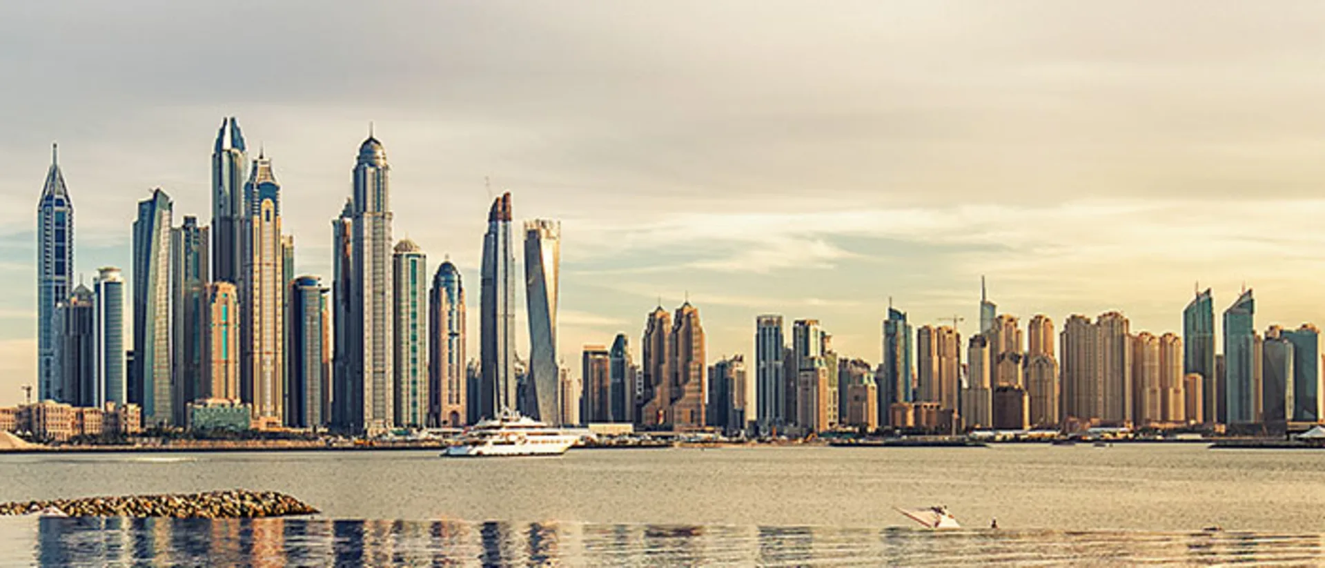 dubai-ideal-destination-03.jpg
