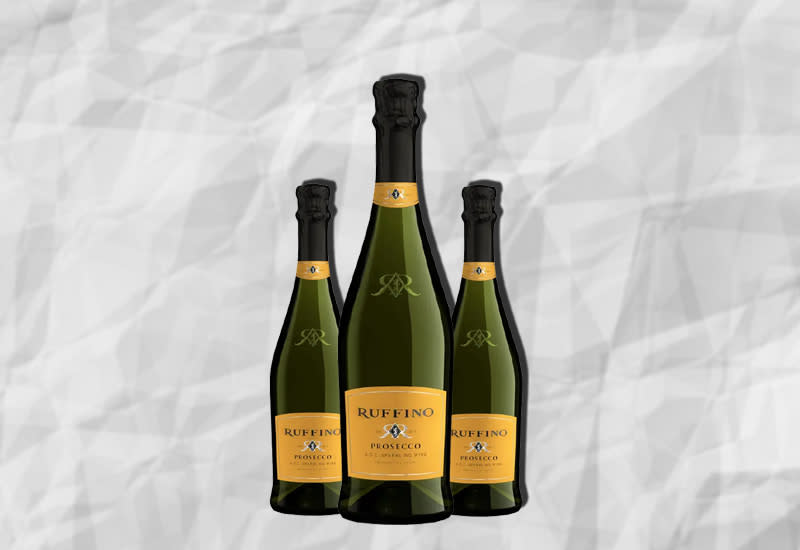 What Is the Best Champagne For Mimosas? - (Our Top 8 For 2023)