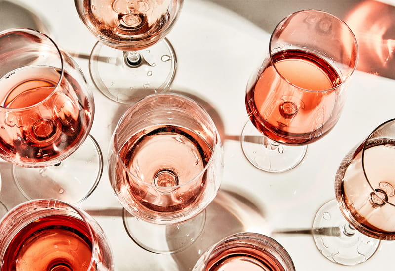 white zinfandel wine glass