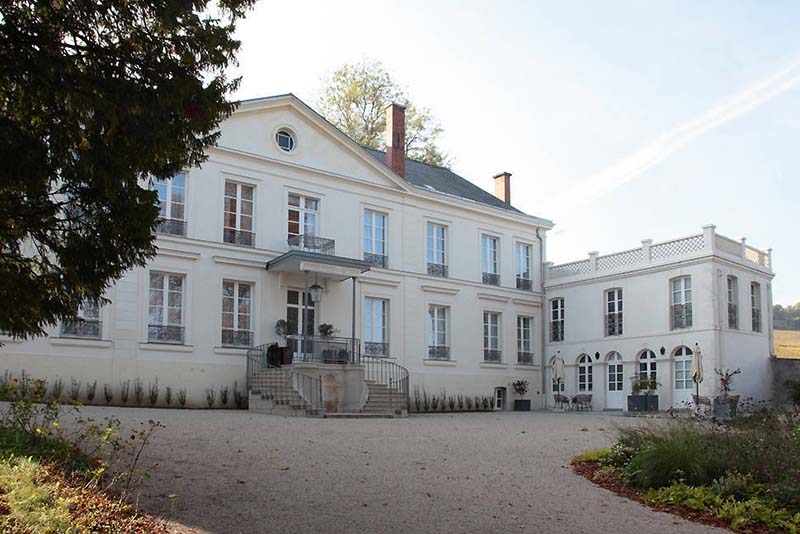 Hôtel-Les-Avisés-Selosse.jpg