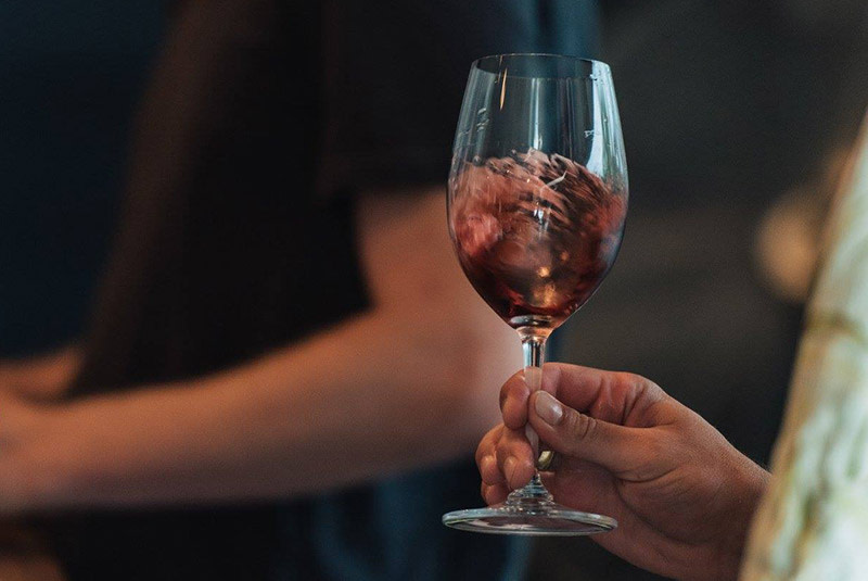 Wine Decanting 101 When, Why, and How to Do It Right