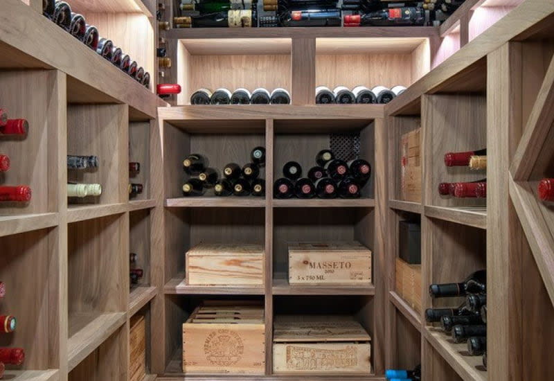 Does Wine Go Bad? (Why, 4 Warning Signs, How To Store Wine)