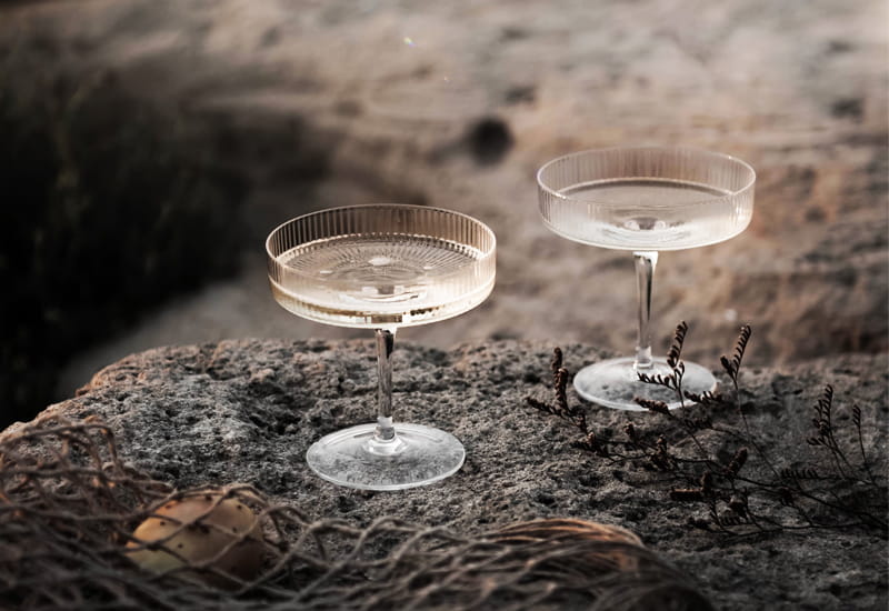 Best champagne online glasses brand