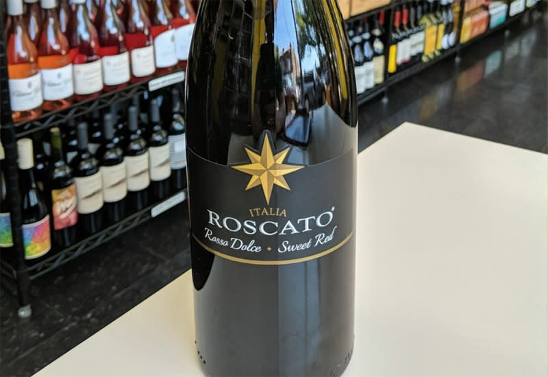 Roscato Cavit Dolce Rosso 750ml - Toast Wines by Taste