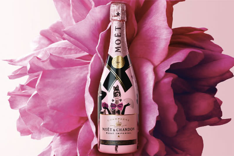 pink moet rose champagne