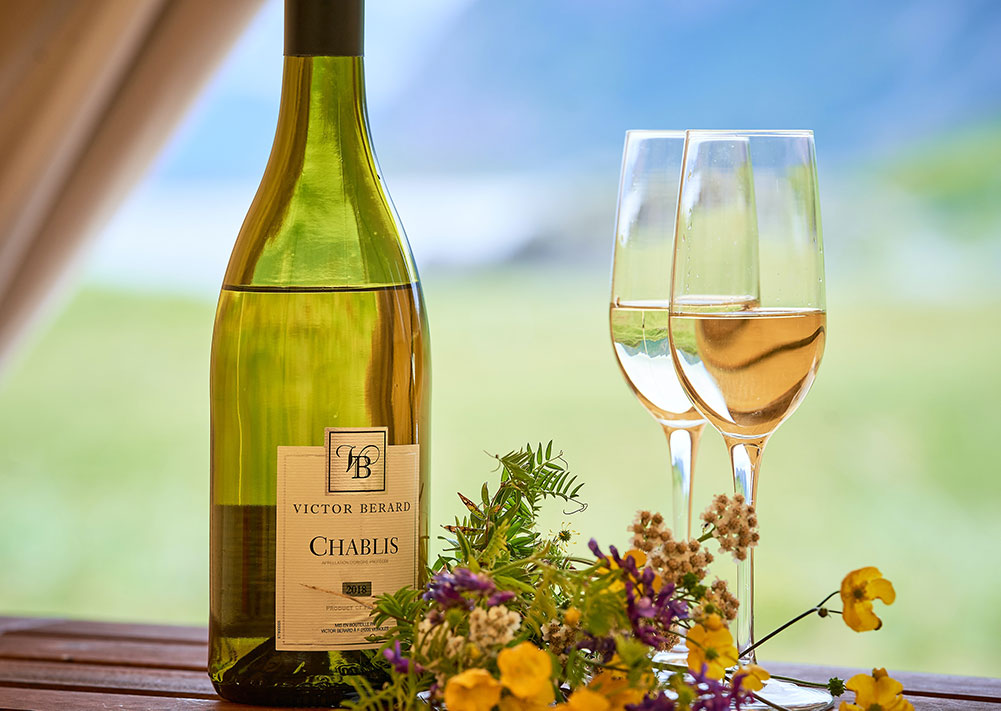 Chablis Vs Chardonnay Terroir, Winemaking, Flavors, Food Pairings