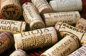 Guide to Bordeaux Wine Price (Factors Affecting It, Best Wines to Buy)