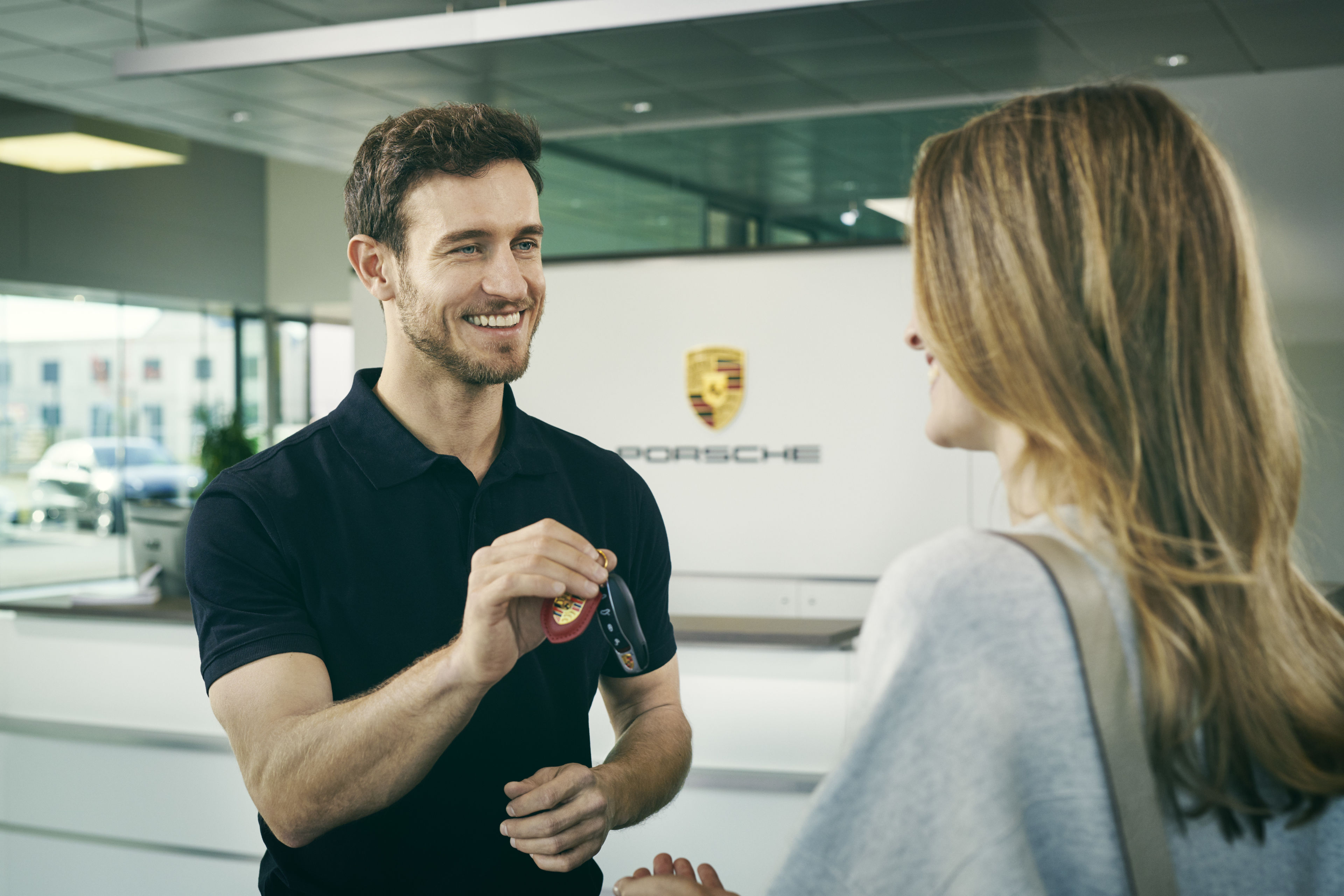 Porsche Drive Rental - Minimum Requirements