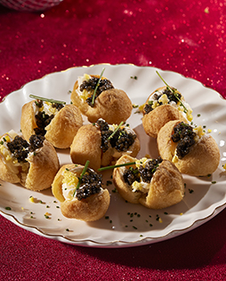 Pomme dauphine & caviar Bocuse