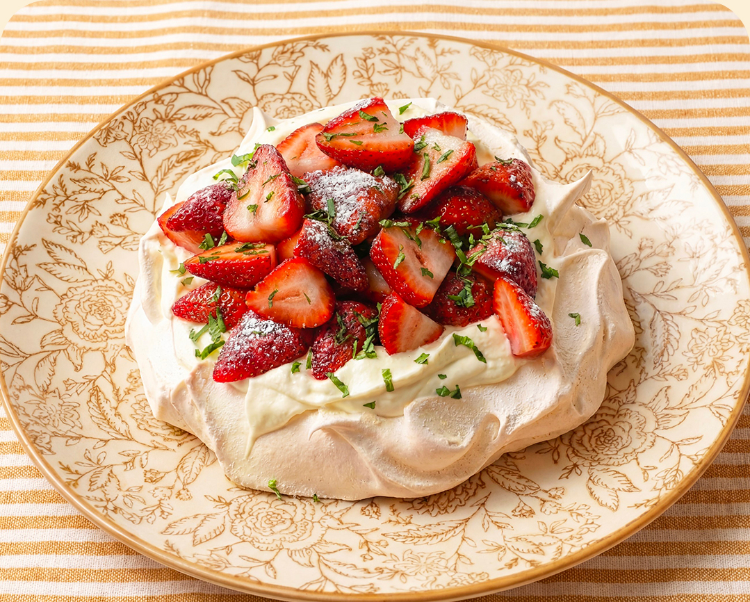 Pavlova fraise basilic