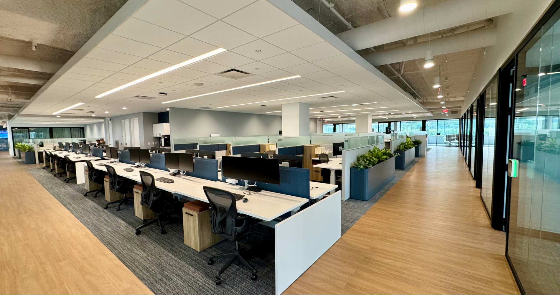 MN Office Photo 2 1900x1000