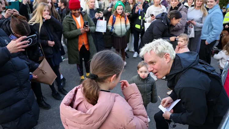 Jamie Laing meeting listeners at day 1 finishing line
