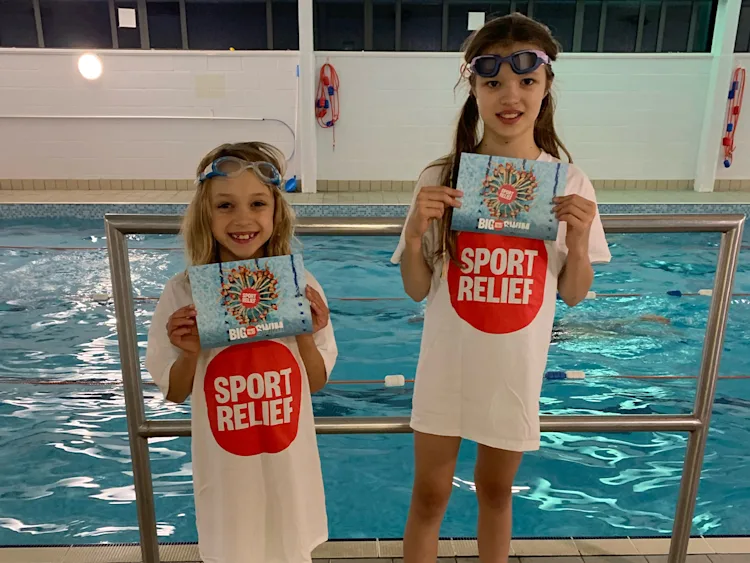 Jess and Sophie Cundill - Big Swim