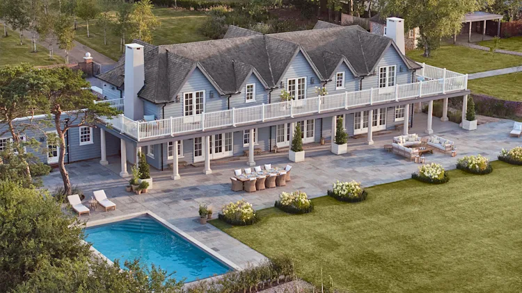 Omaze 1920x1080 HERO H35 NORFOLK II OMAZE LARKFIELDS DRONE 02 HIGHRES 16x9