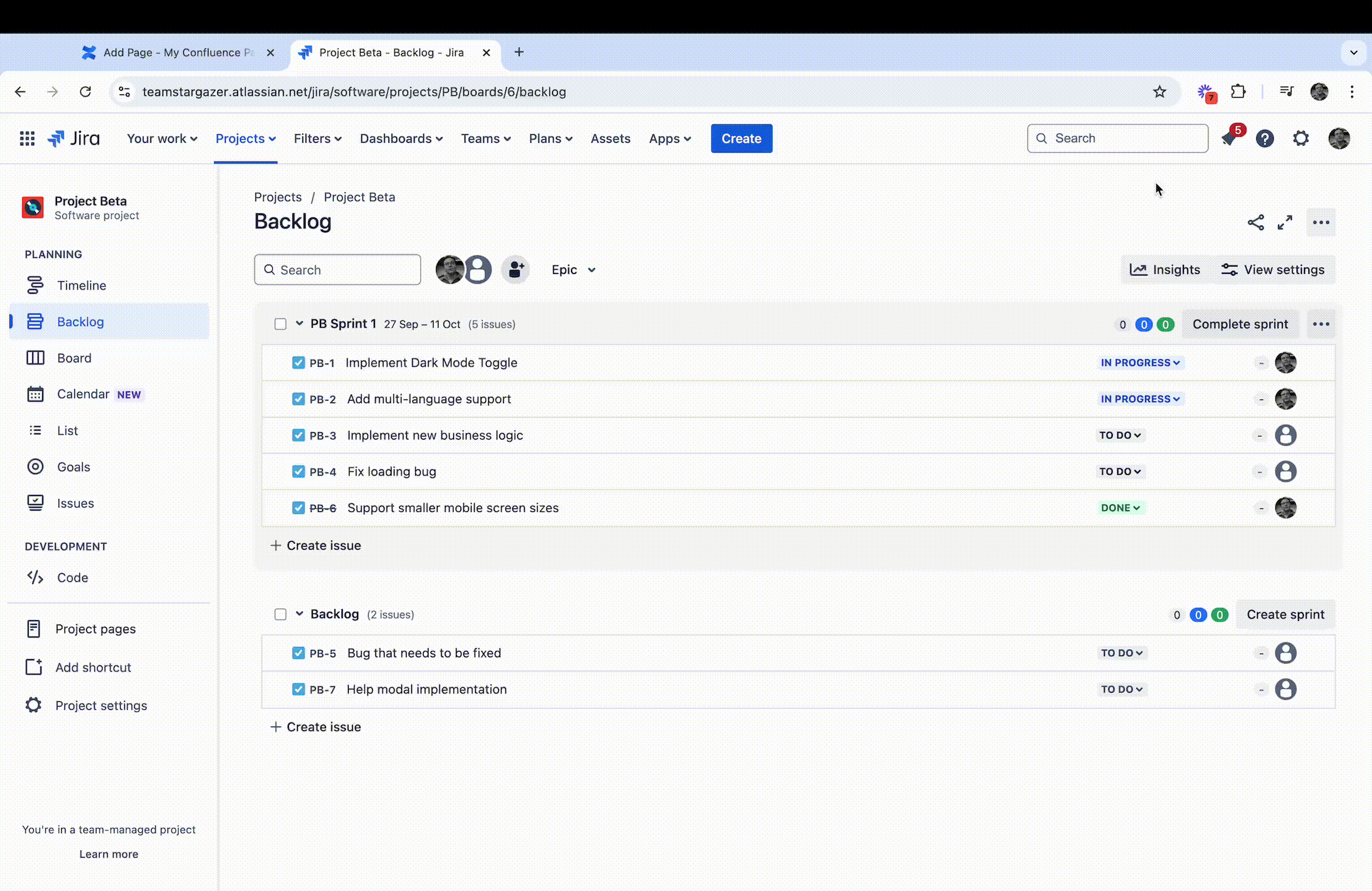 Confluence に追加されたバックログのスマート リンクを示すアニメーション