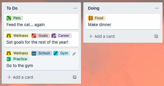 画像: 色覚特性対応モードが有効になっている Trello ボード上にあるカードのラベル