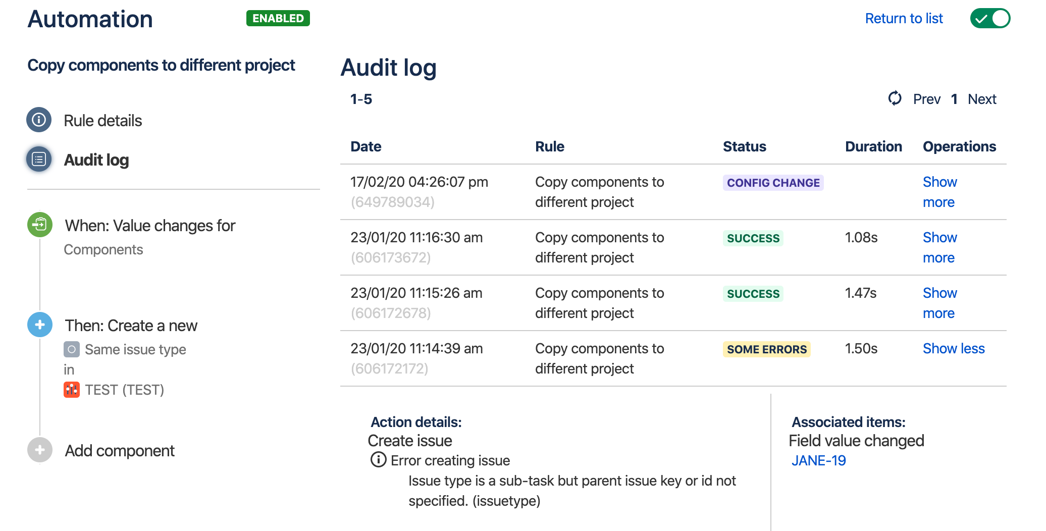 Jira Automation の監査ログ。ルールの正常実行が 2 件、エラーが 1 件、設定変更が 1 件示されています。