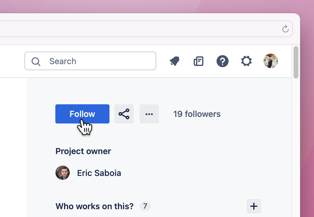 プロジェクト ページの右側にある青いフォロー ボタンが拡大されました。