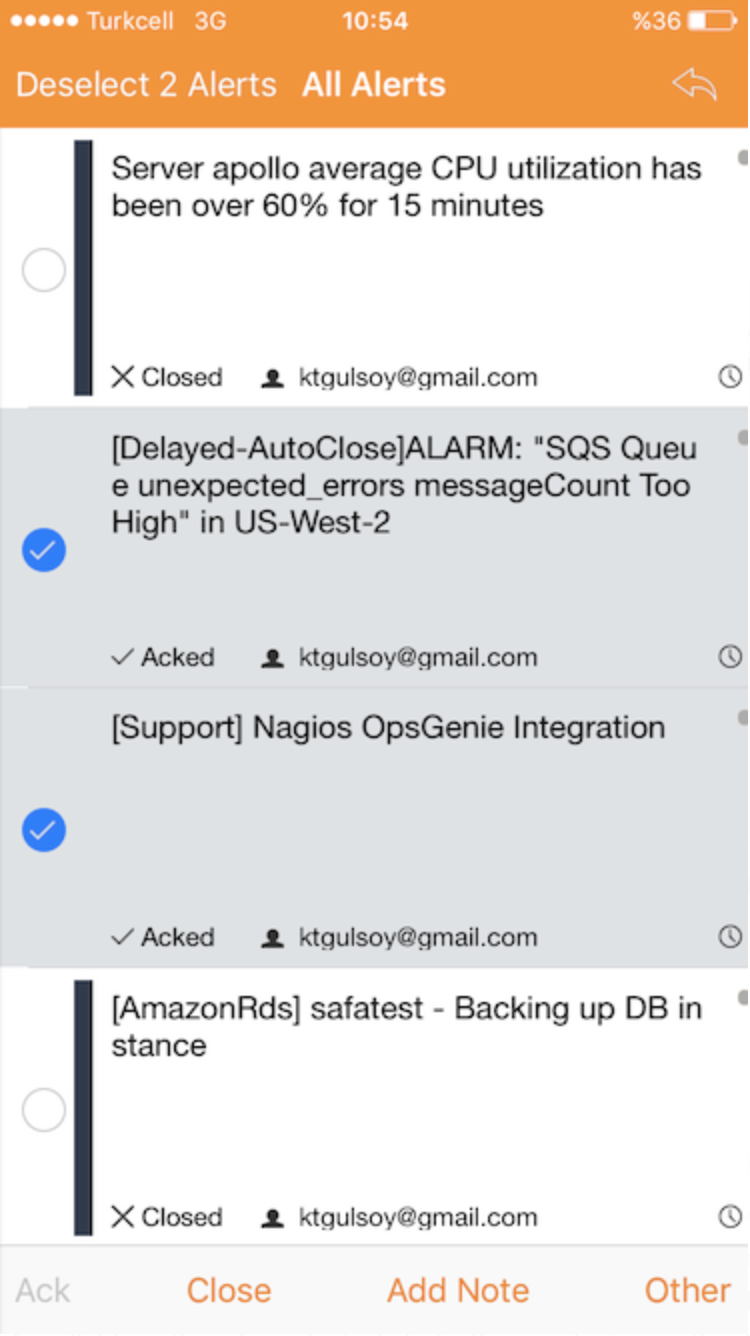 A screenshot showing selecting and deselecting alerts in Opsgenie's Blackberry app.