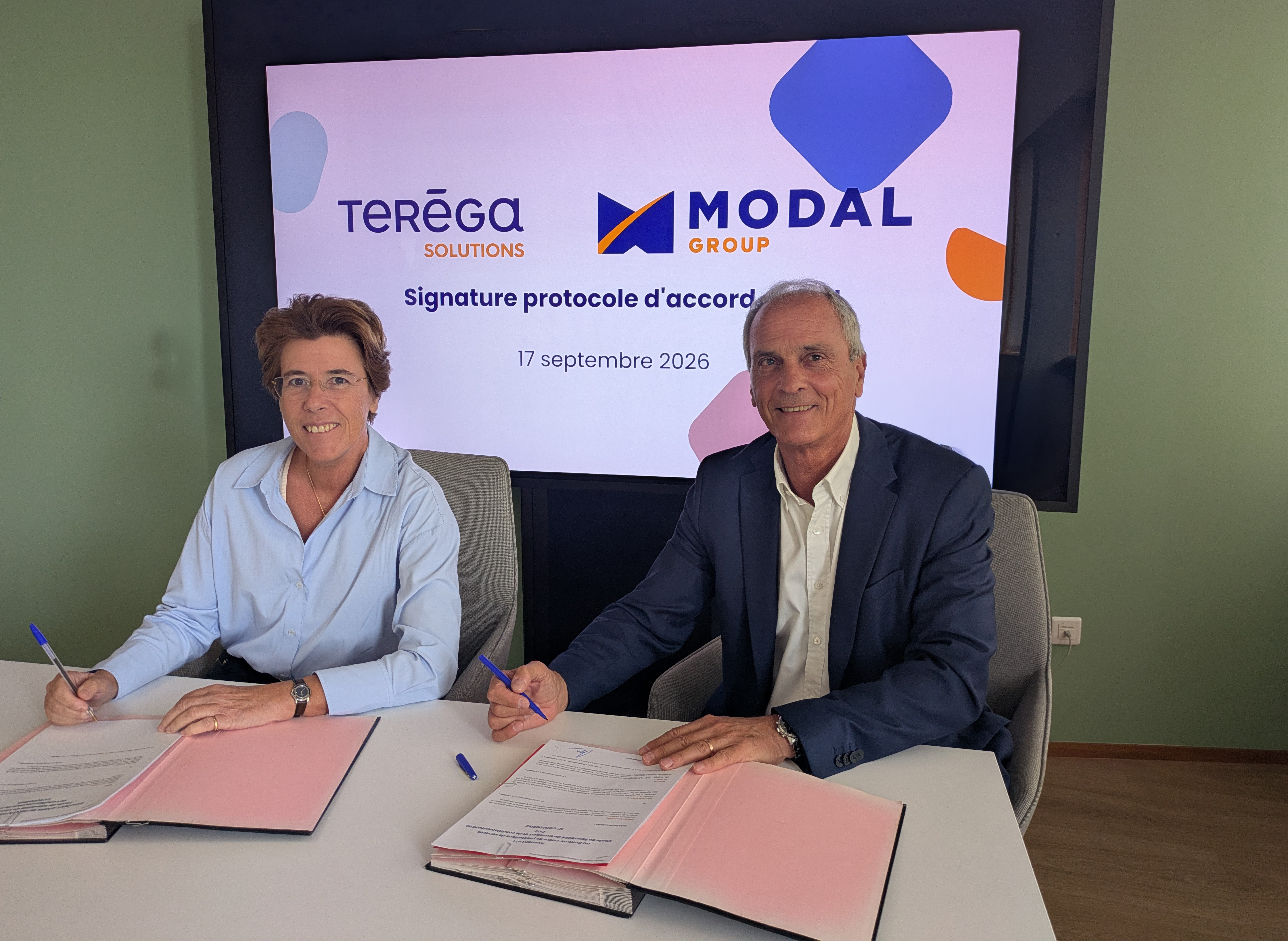 Signature MoU Modal group et Teréga Solutions