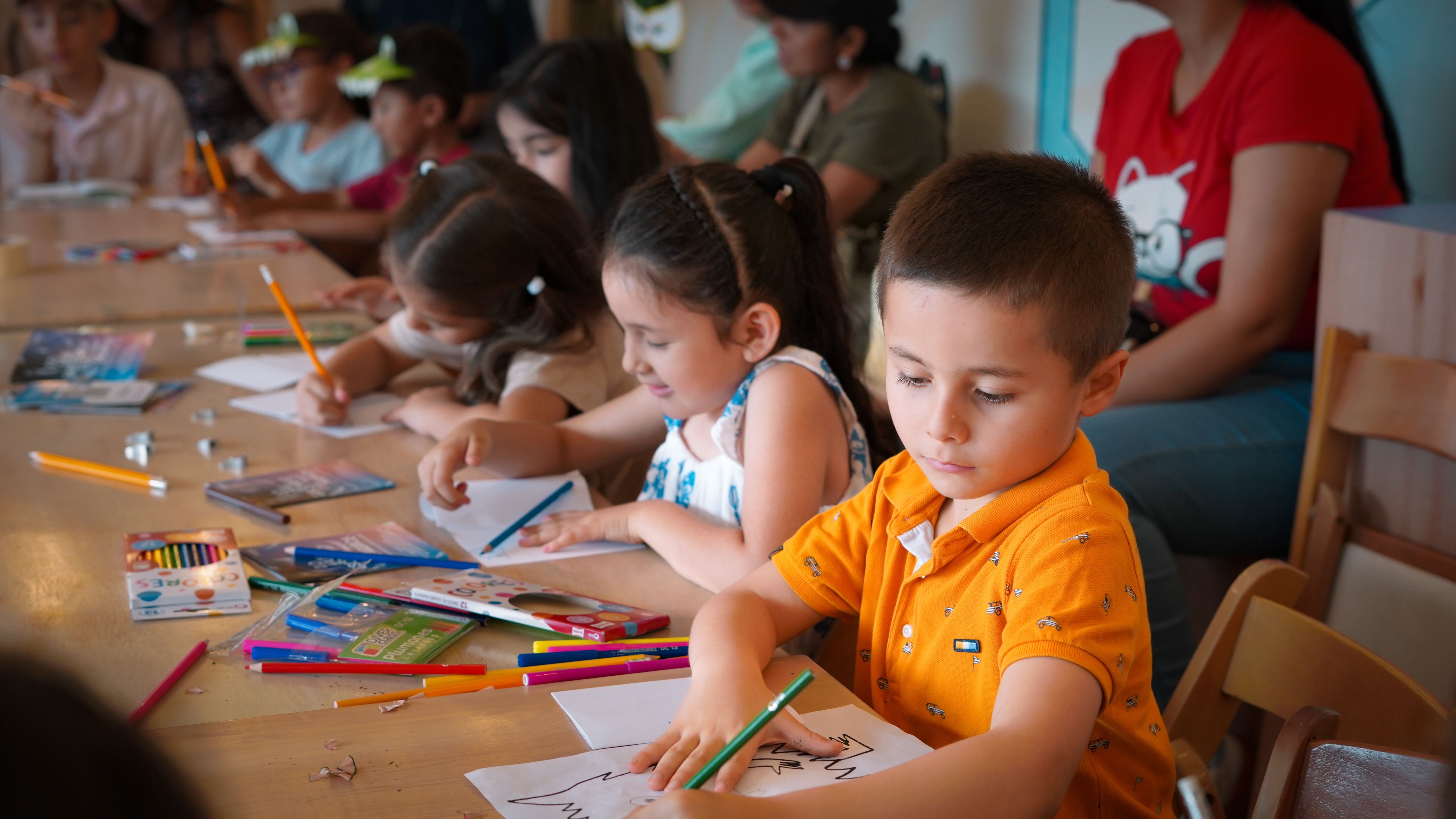 Una casa de kenningars, monstruos y música: así vivimos el primer Festival del Libro Infantil en Medellín